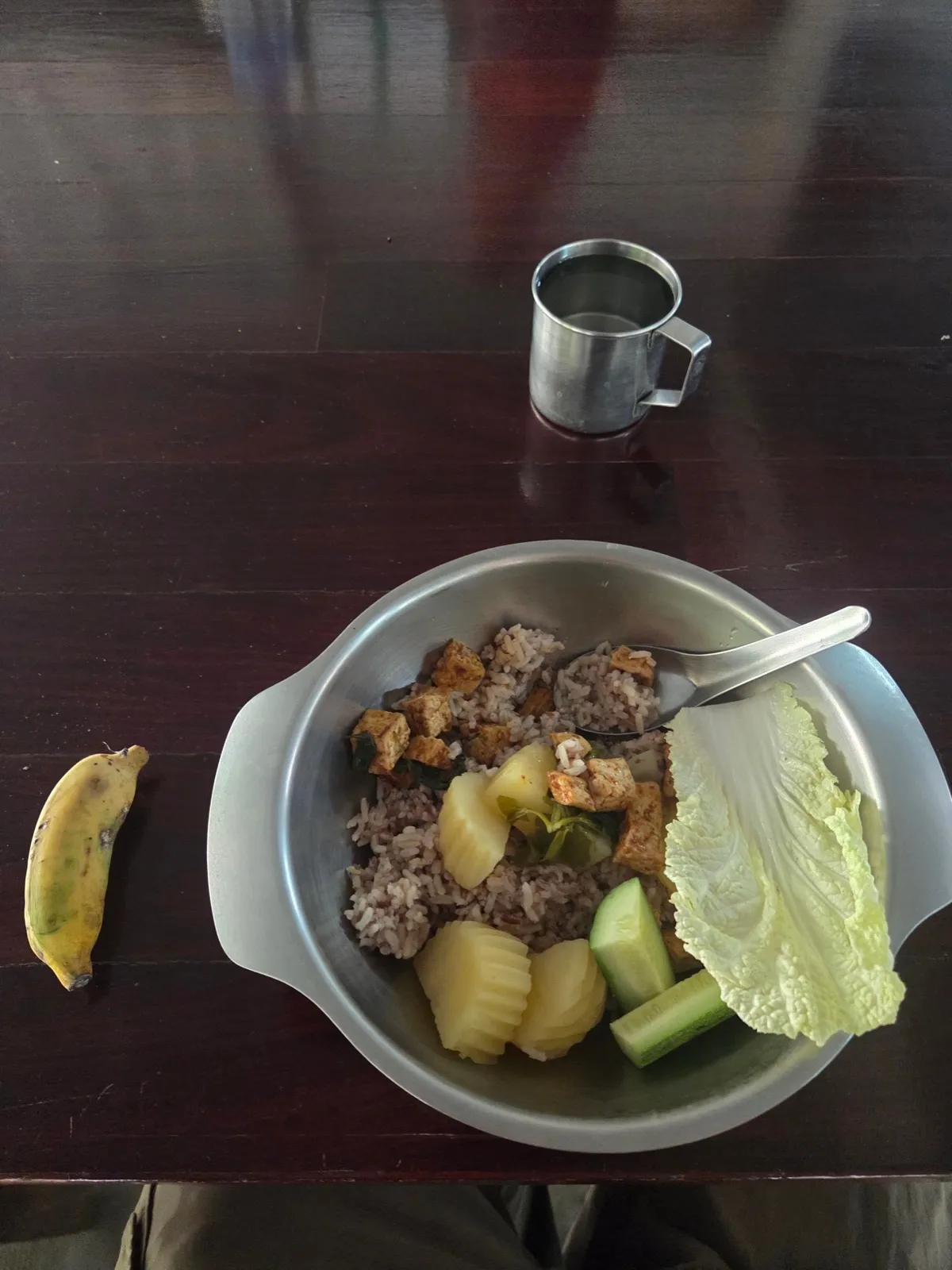 lunch on the first day before we needed to hand in phones: bamboo tea, tofu, rice, potatoes, cucumber and banana